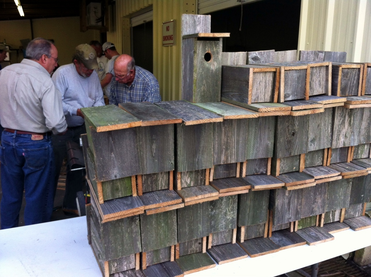 Volunteer to Build Bluebird Nest Boxes March 15th